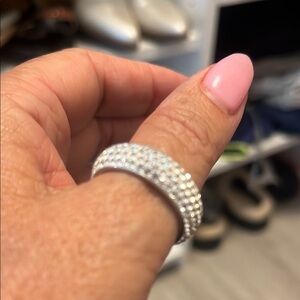 Elegant Silver Crystal Ring